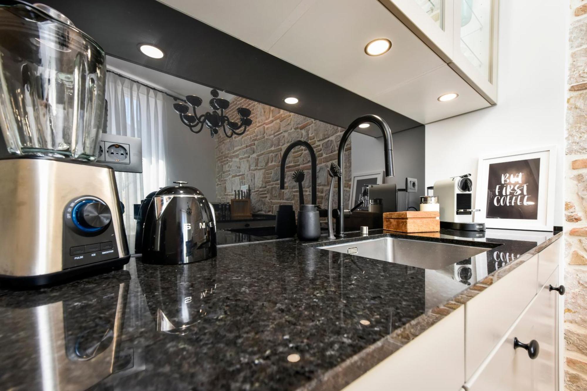 Luxury Apartment Sunce Rovinj Buitenkant foto